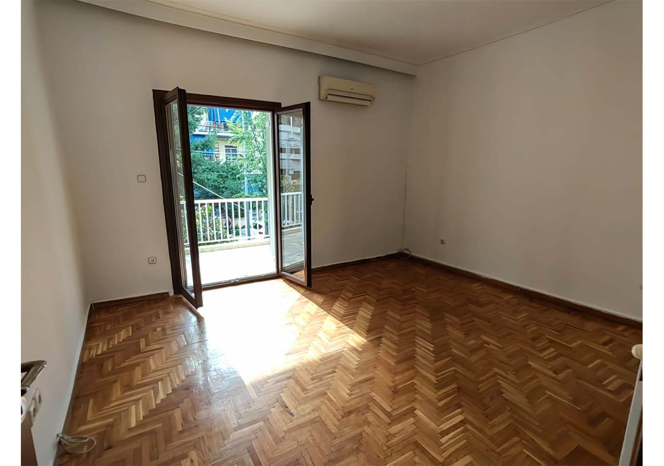 properties-small