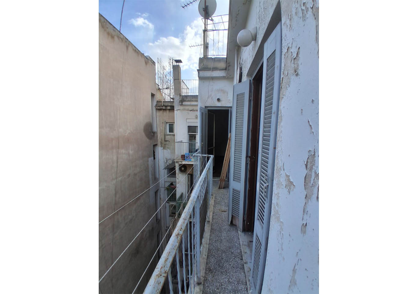 properties-small